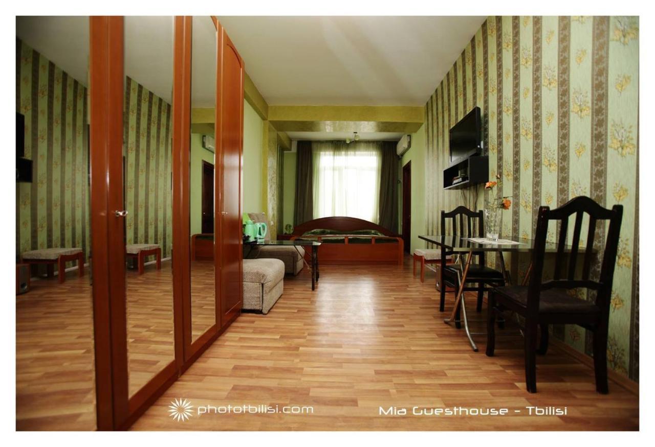 Niko'S Apartments On Shartava Street Tbilisi ภายนอก รูปภาพ