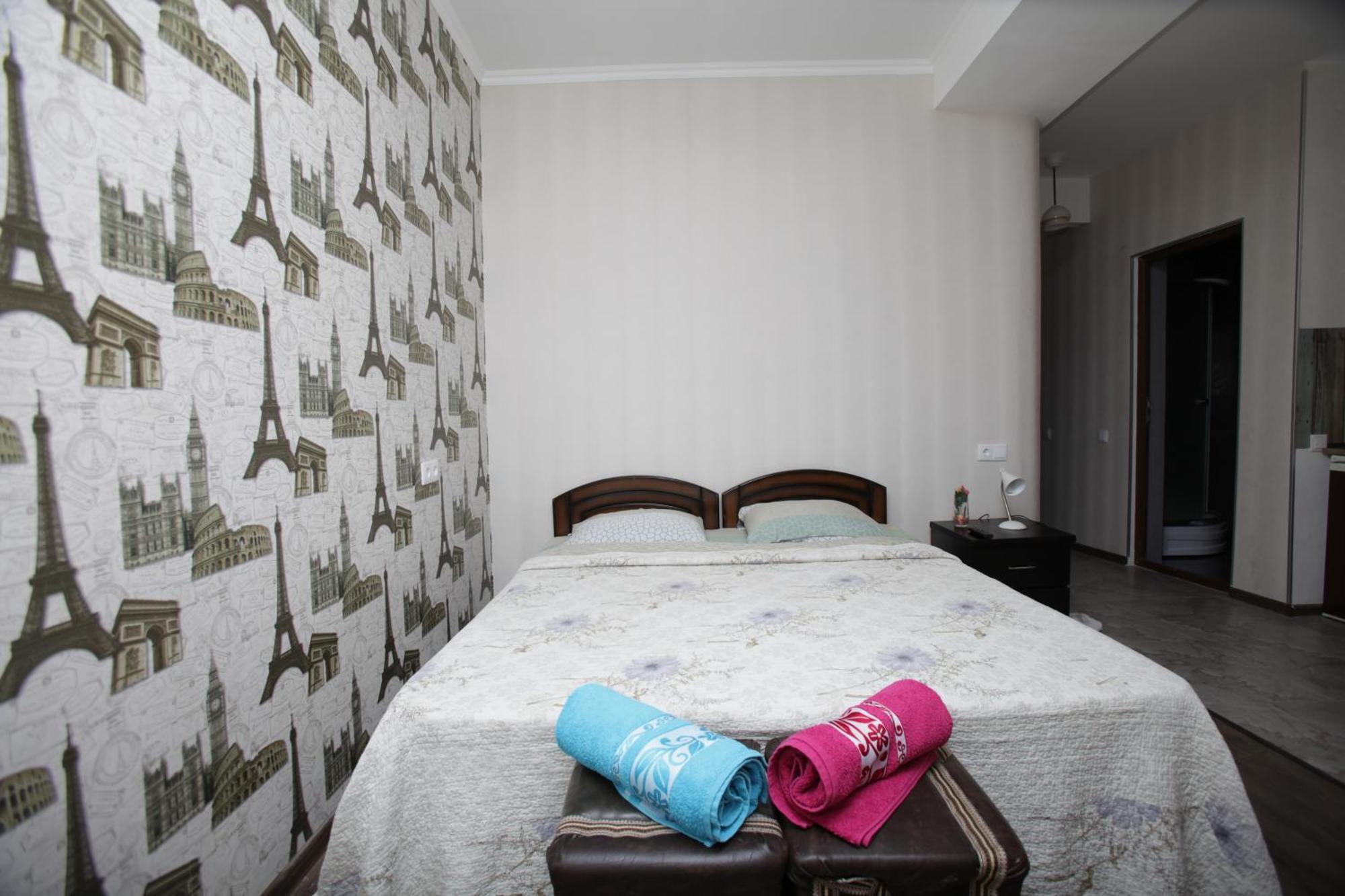 Niko'S Apartments On Shartava Street Tbilisi ภายนอก รูปภาพ