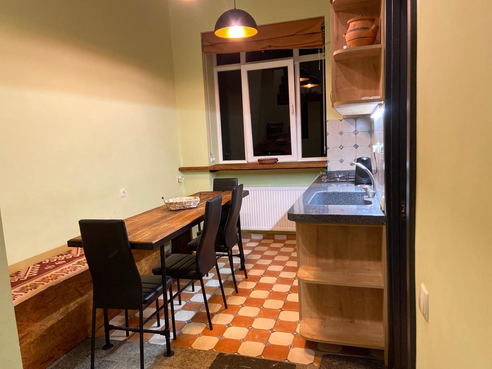 Niko'S Apartments On Shartava Street Tbilisi ภายนอก รูปภาพ